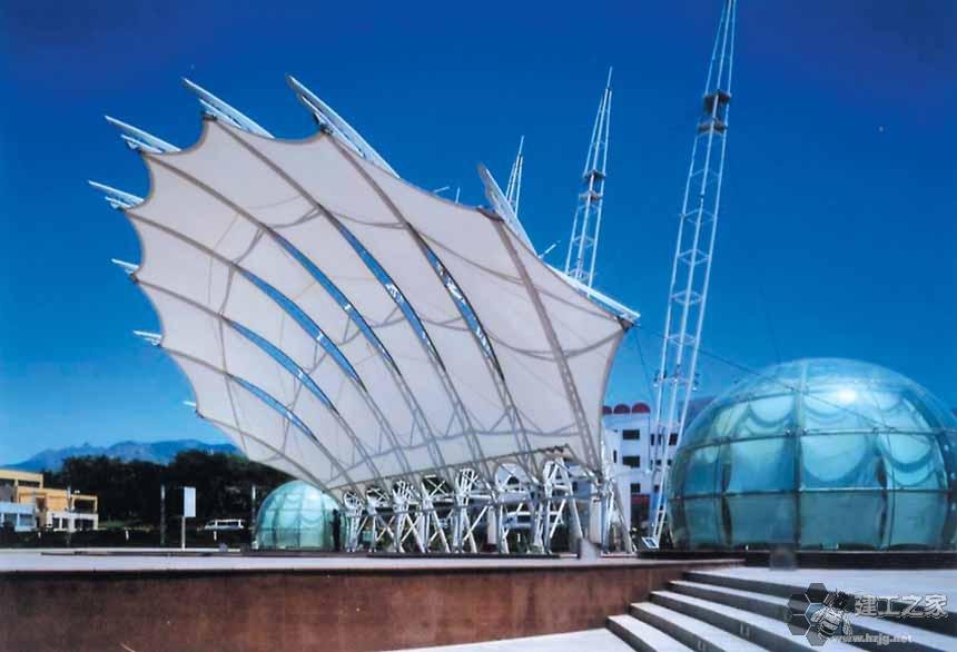 黄冈车棚膜结构网架